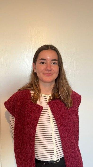 Portrait d'Alice, pôle administratif & logistique