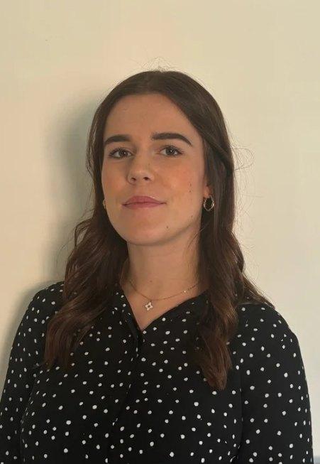 Portrait de Noémie, pôle communication